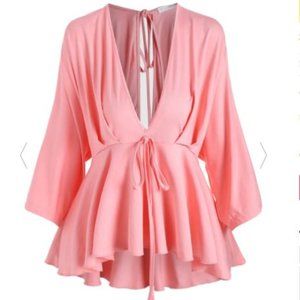 NWT Plus size deep plunge peplum top